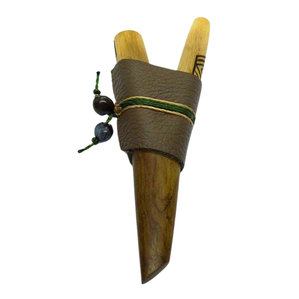 Kuripe de Madeira Bambu Couro | 1151